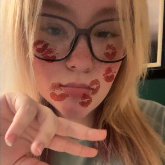 Meet your Posher, Saphira - Picture 1 of 1